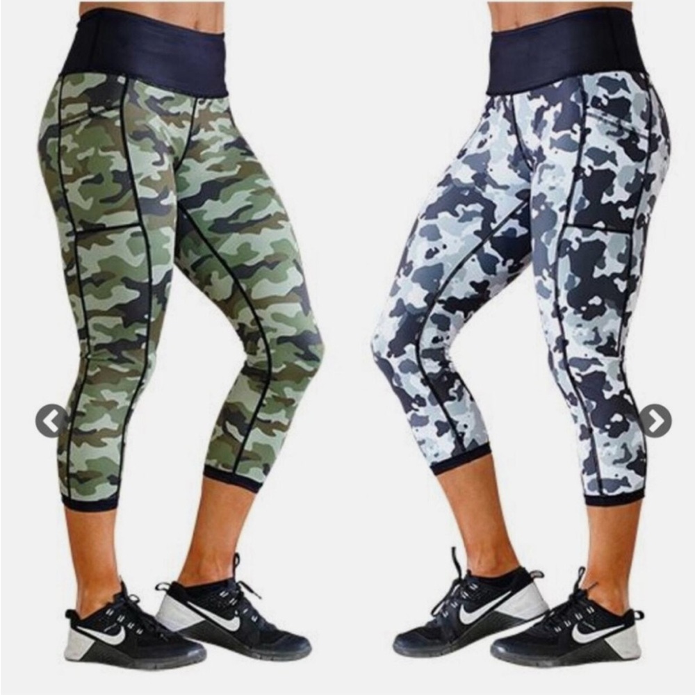 Constantly Varied Gear CVG Reversible Camo Capri Crossfit Leggings Size XL